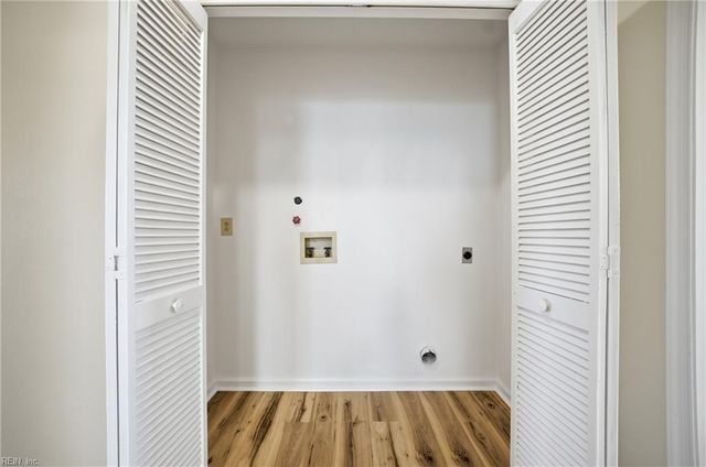 9 Holly Hill CT, Portsmouth, VA 23702