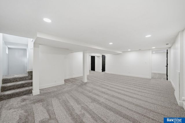 2644 S 12th Street, Lincoln, NE 68502