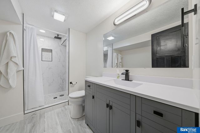 2644 S 12th Street, Lincoln, NE 68502