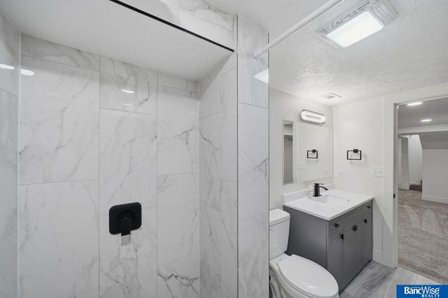 2644 S 12th Street, Lincoln, NE 68502