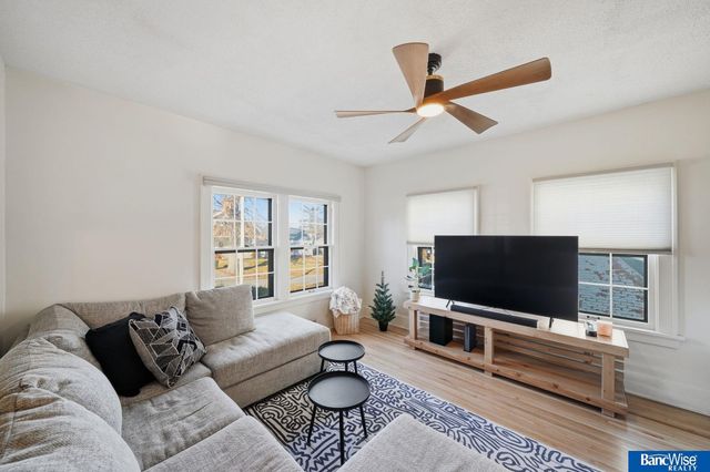 2644 S 12th Street, Lincoln, NE 68502