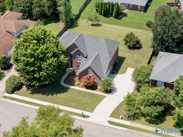 5107 Creekstone Drive, Owens Cross Roads, AL 35763