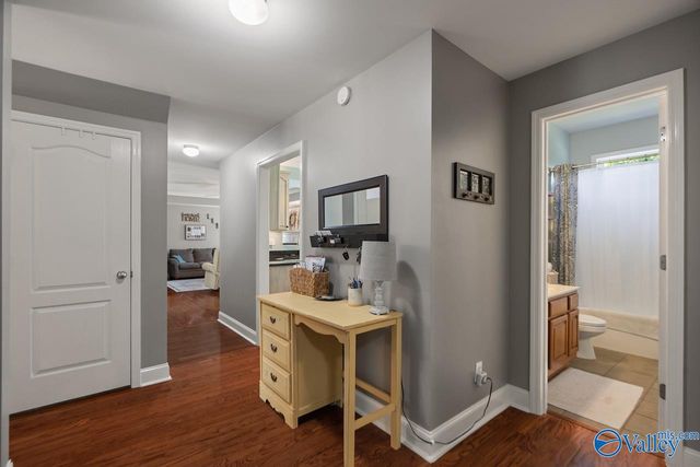 5107 Creekstone Drive, Owens Cross Roads, AL 35763