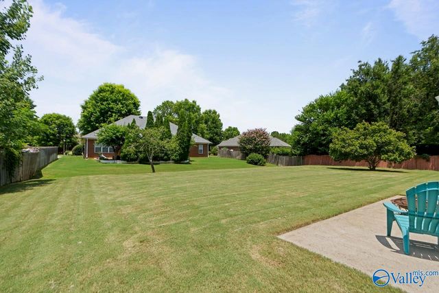 5107 Creekstone Drive, Owens Cross Roads, AL 35763