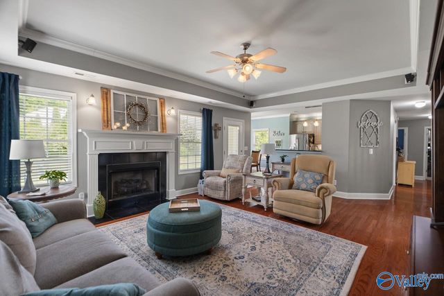 5107 Creekstone Drive, Owens Cross Roads, AL 35763
