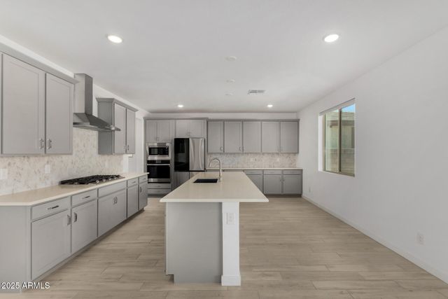 18038 W VOGEL Avenue, Goodyear, AZ 85338