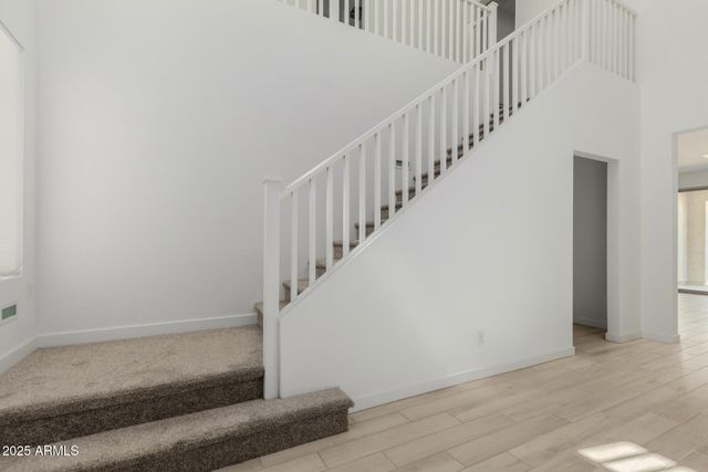 18038 W VOGEL Avenue, Goodyear, AZ 85338