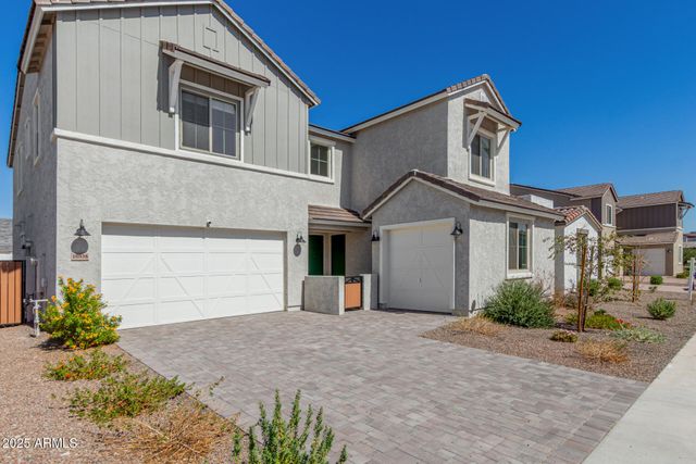 18038 W VOGEL Avenue, Goodyear, AZ 85338