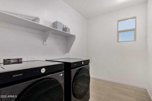 18038 W VOGEL Avenue, Goodyear, AZ 85338