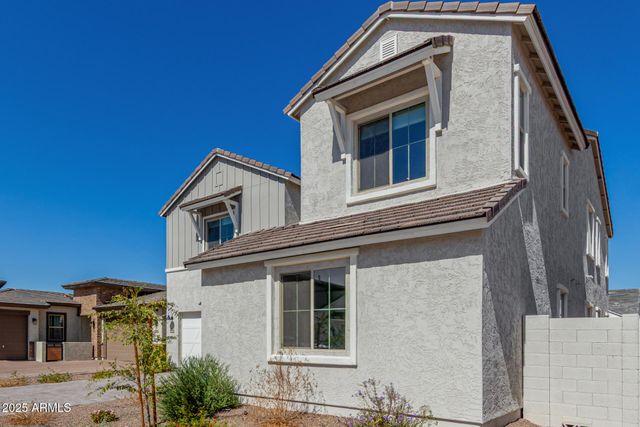 18038 W VOGEL Avenue, Goodyear, AZ 85338