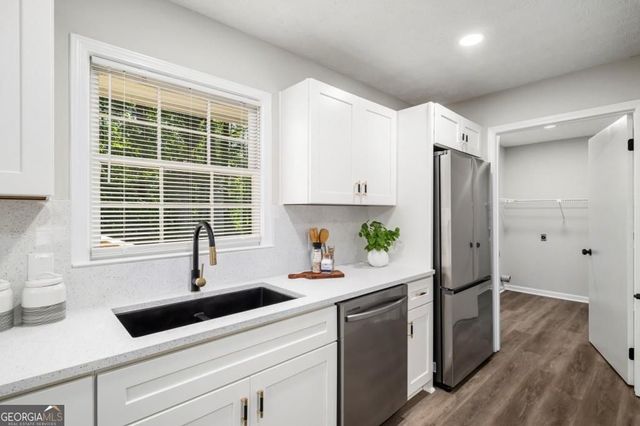 2356 Cambridge Street, Snellville, GA 30078