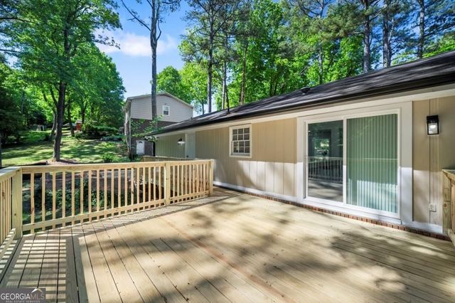 2356 Cambridge Street, Snellville, GA 30078