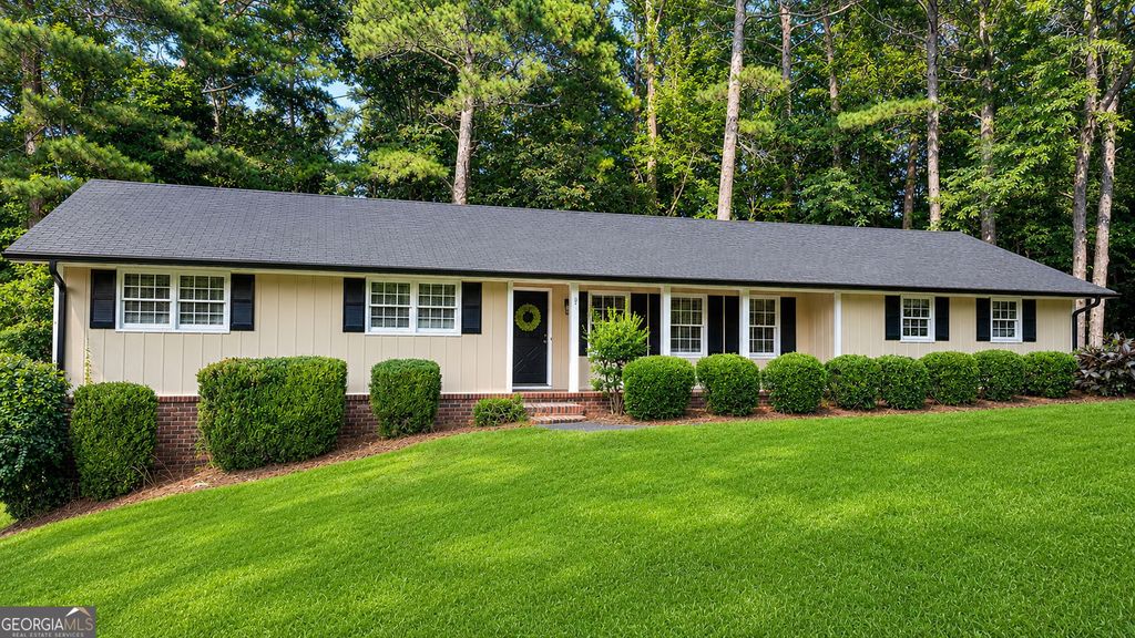 2356 Cambridge Street, Snellville, GA 30078