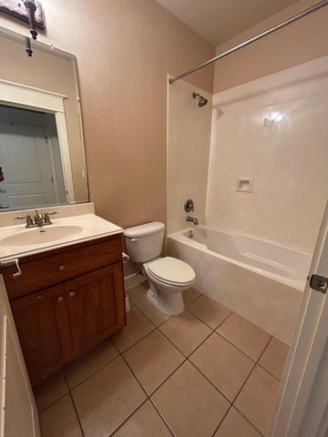 6608 Lantern View DR 202, Jonestown, TX 78645