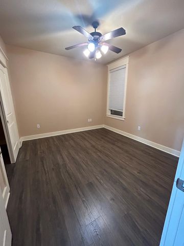 6608 Lantern View DR 202, Jonestown, TX 78645