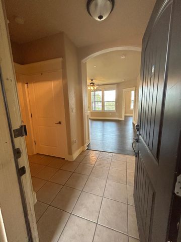 6608 Lantern View DR 202, Jonestown, TX 78645