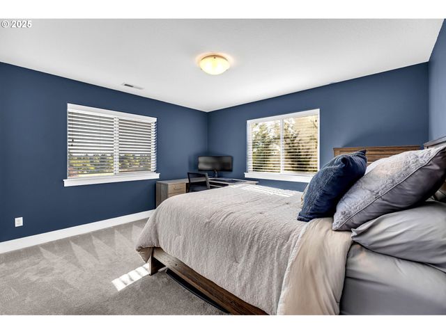 2217 Nw 110TH Cir, Vancouver, WA 98685