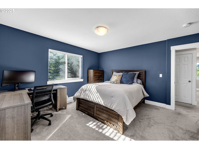 2217 Nw 110TH Cir, Vancouver, WA 98685