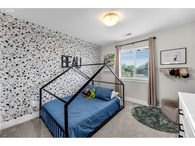 2217 Nw 110TH Cir, Vancouver, WA 98685