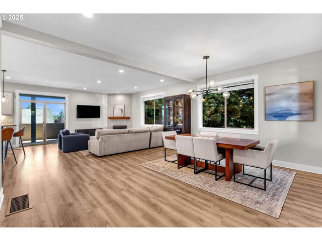 2217 Nw 110TH Cir, Vancouver, WA 98685