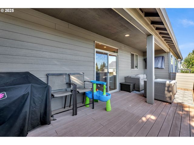 2217 Nw 110TH Cir, Vancouver, WA 98685