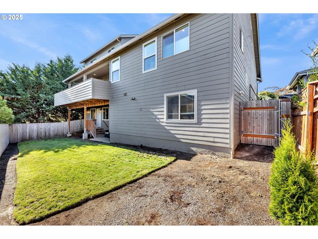 2217 Nw 110TH Cir, Vancouver, WA 98685
