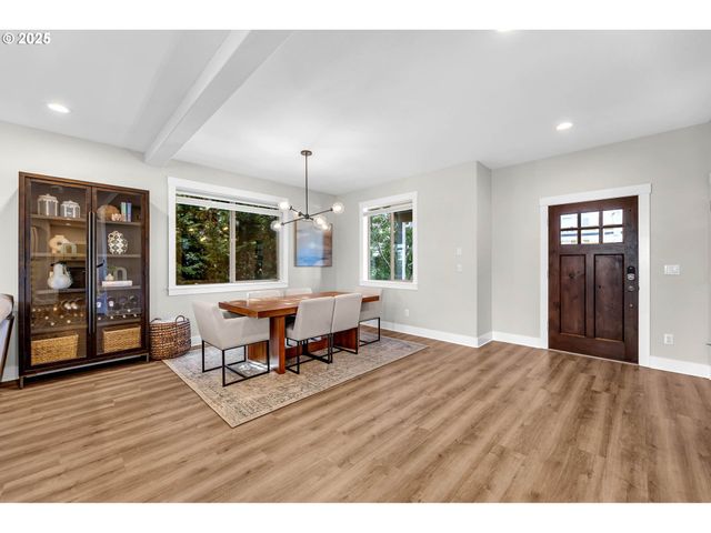 2217 Nw 110TH Cir, Vancouver, WA 98685