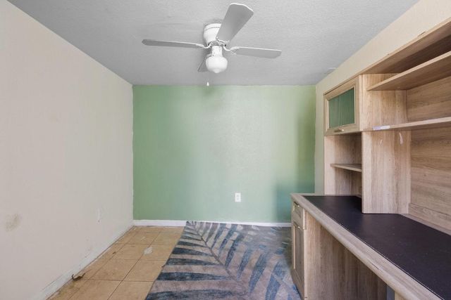 640 Forest Hill Boulevard, West Palm Beach, FL 33405