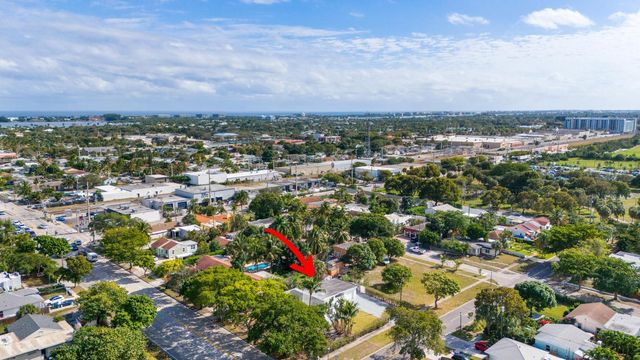 640 Forest Hill Boulevard, West Palm Beach, FL 33405