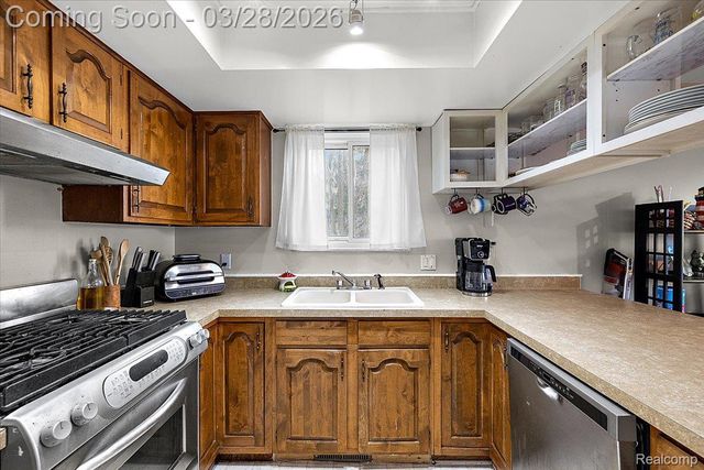 6210 Tripp Road, Groveland Township, MI 48442