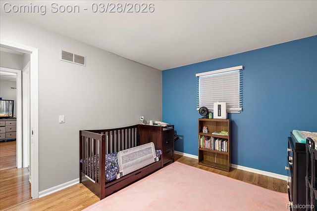 6210 Tripp Road, Groveland Township, MI 48442