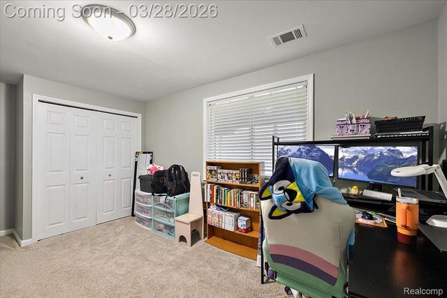 6210 Tripp Road, Groveland Township, MI 48442