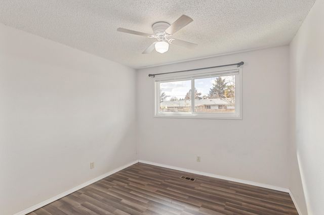 1110 SW Juniper Drive, Grants Pass, OR 97526