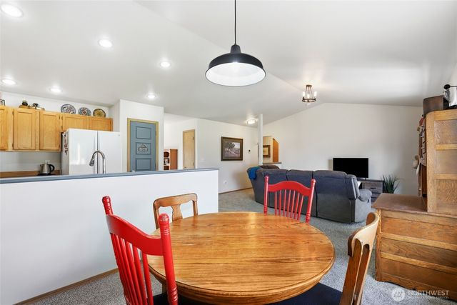 8008 188th Avenue SW, Rochester, WA 98579