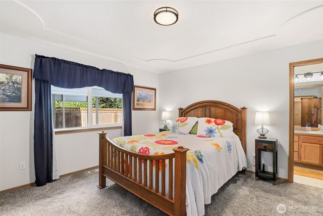 8008 188th Avenue SW, Rochester, WA 98579