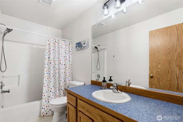 8008 188th Avenue SW, Rochester, WA 98579