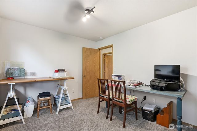 8008 188th Avenue SW, Rochester, WA 98579