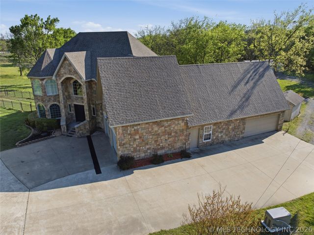 73845 S 328 Way, Wagoner, OK 74467
