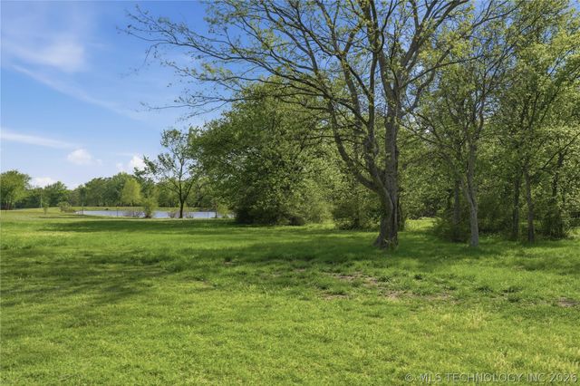 73845 S 328 Way, Wagoner, OK 74467