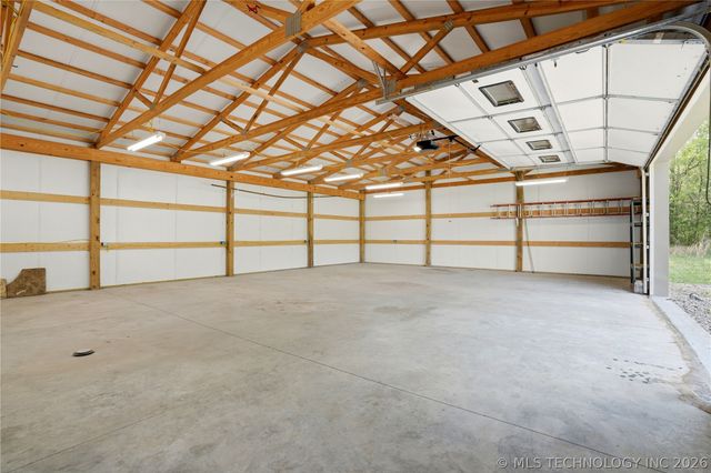73845 S 328 Way, Wagoner, OK 74467