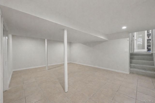 57 Richfield Street, Plainview, NY 11803