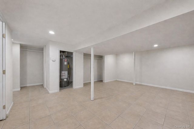 57 Richfield Street, Plainview, NY 11803