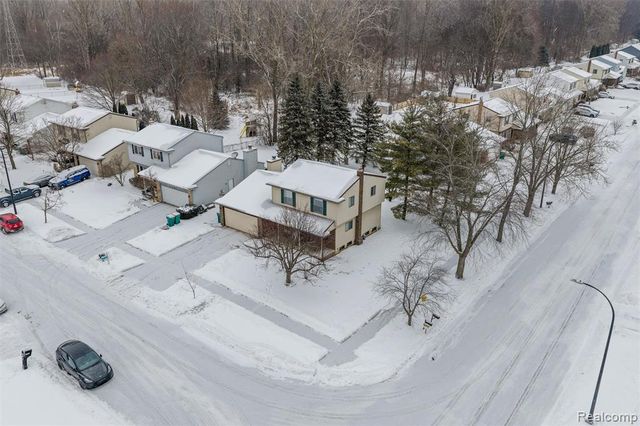 5695 Caren Drive, Ypsilanti, MI 48197