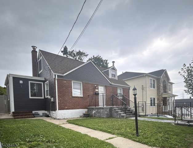 174 Leonard Place, North Arlington Boro, NJ 07031