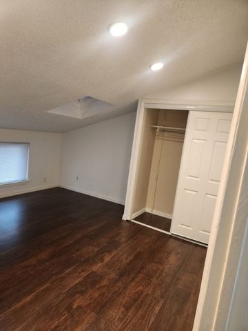 6754 Eastridge Drive 5, Dallas, TX 75231