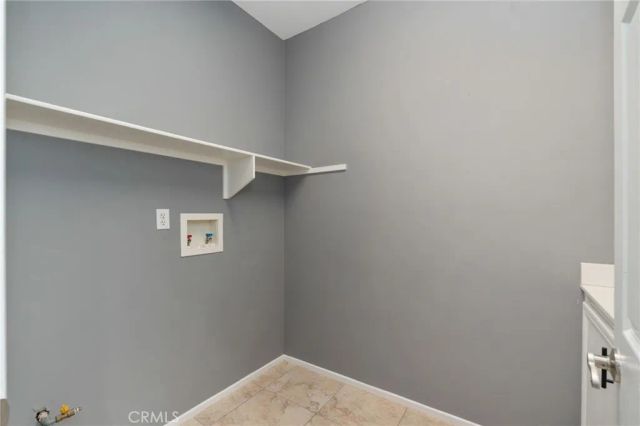12962 Tehachapi Street, Hesperia, CA 92344