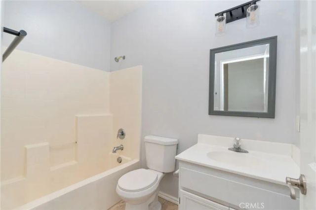 12962 Tehachapi Street, Hesperia, CA 92344