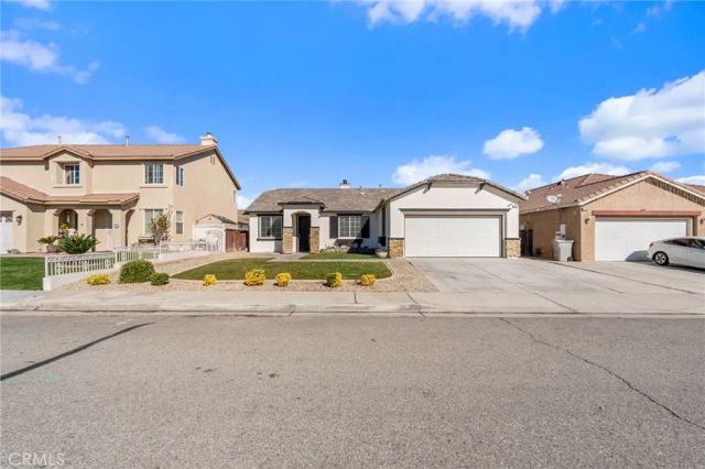 12962 Tehachapi Street, Hesperia, CA 92344