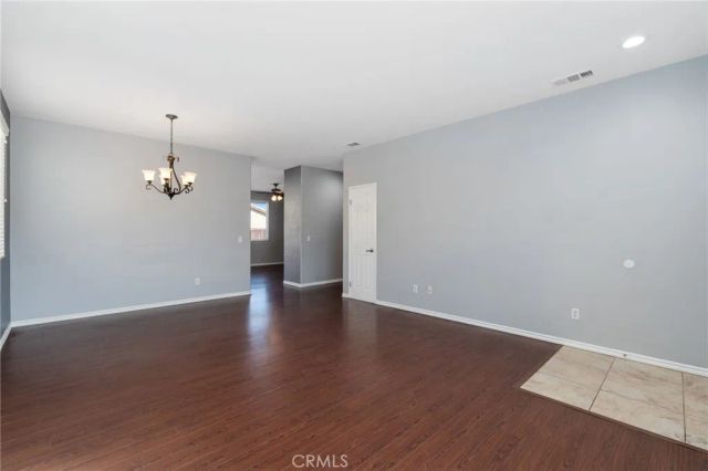 12962 Tehachapi Street, Hesperia, CA 92344