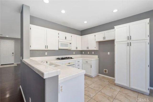 12962 Tehachapi Street, Hesperia, CA 92344